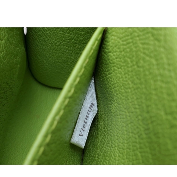 PERRIN PARIS L'ASYMETRIQUE Glove Clutch Green Calfskin Leather Clutch - Picture 10 of 17